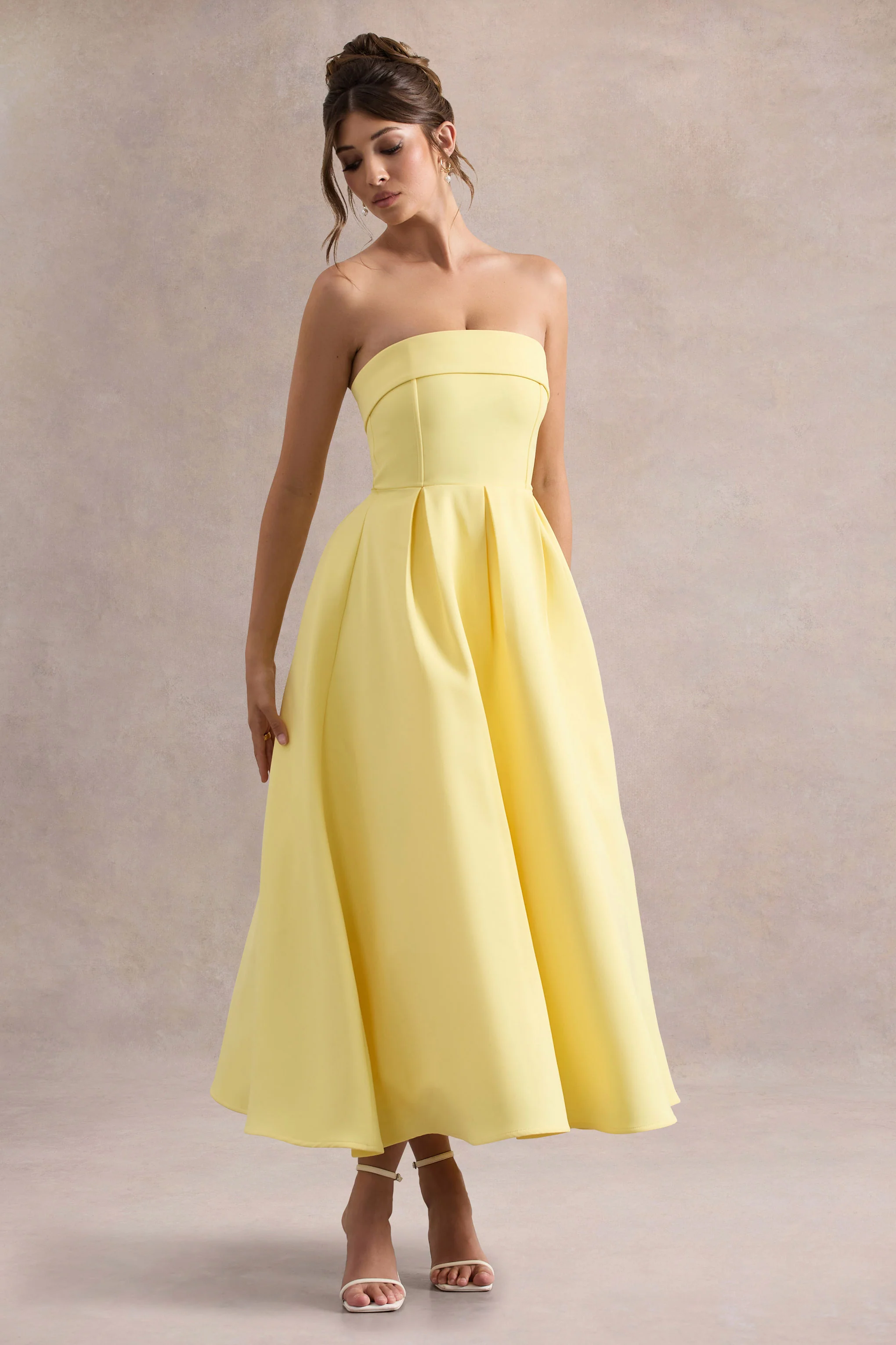 Annalise | Robe Mi-Longue Jaune Évasée à Bandeau - Image 4