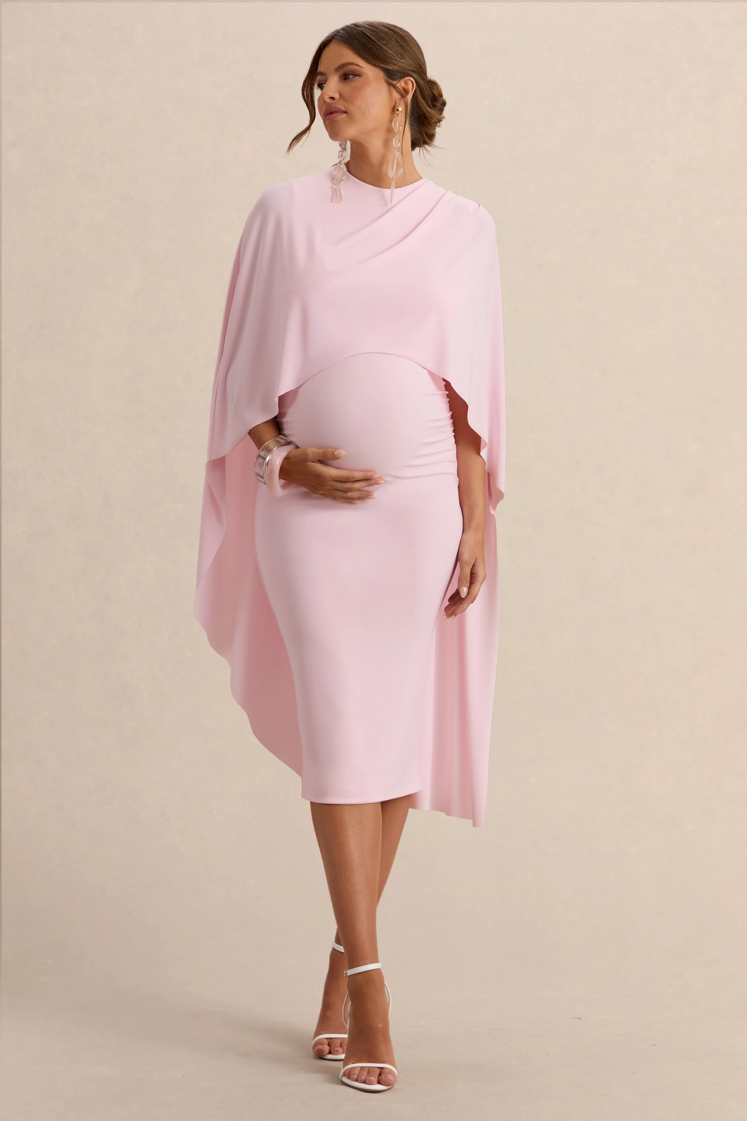 Arwen | Robe de grossesse mi-longue rose clair à encolure ronde avec détail de cape - Image 4