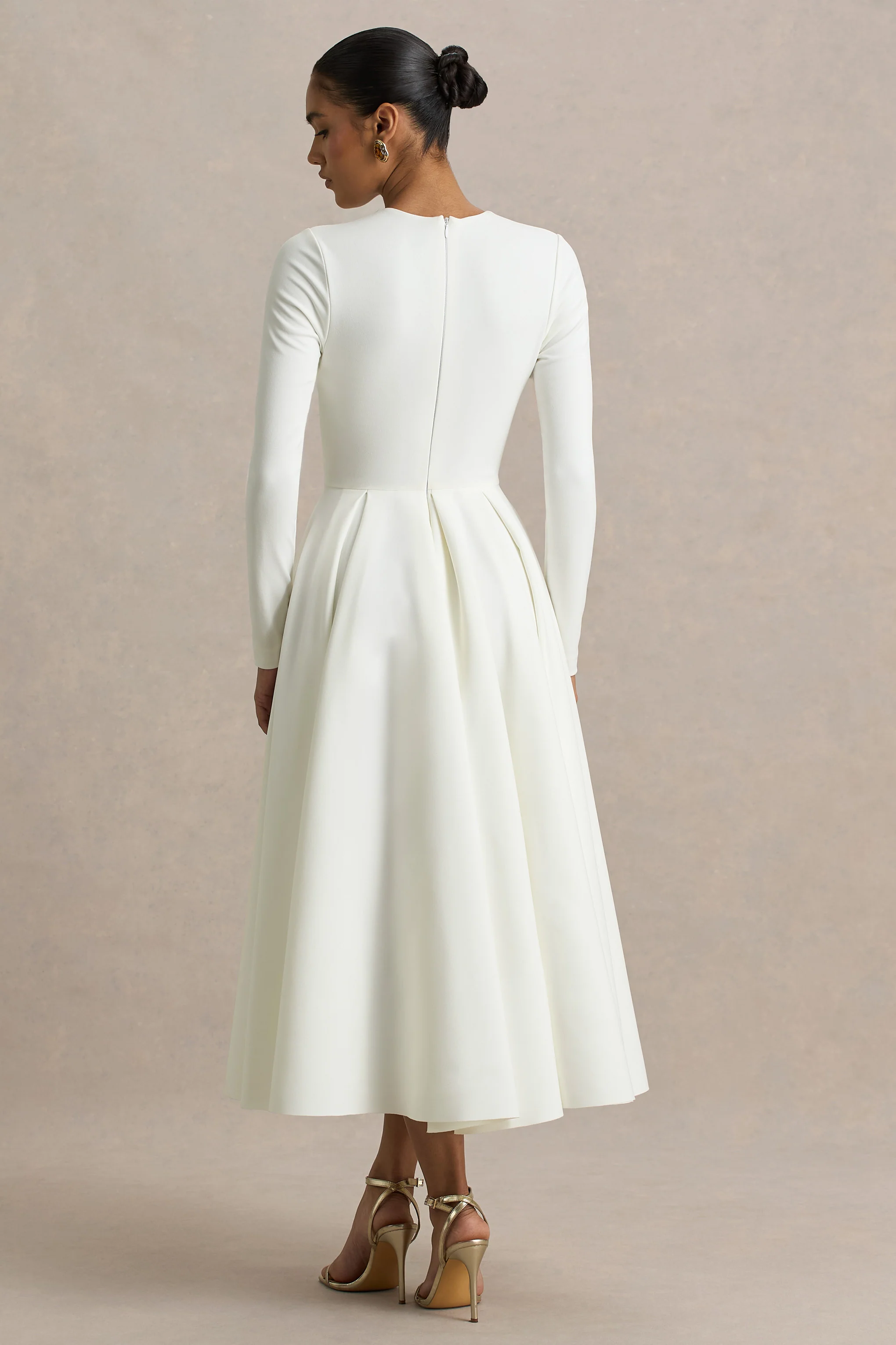 Bellamy | Robe Mi-Longue Crème à Col Rond et Manches Longues - Image 2