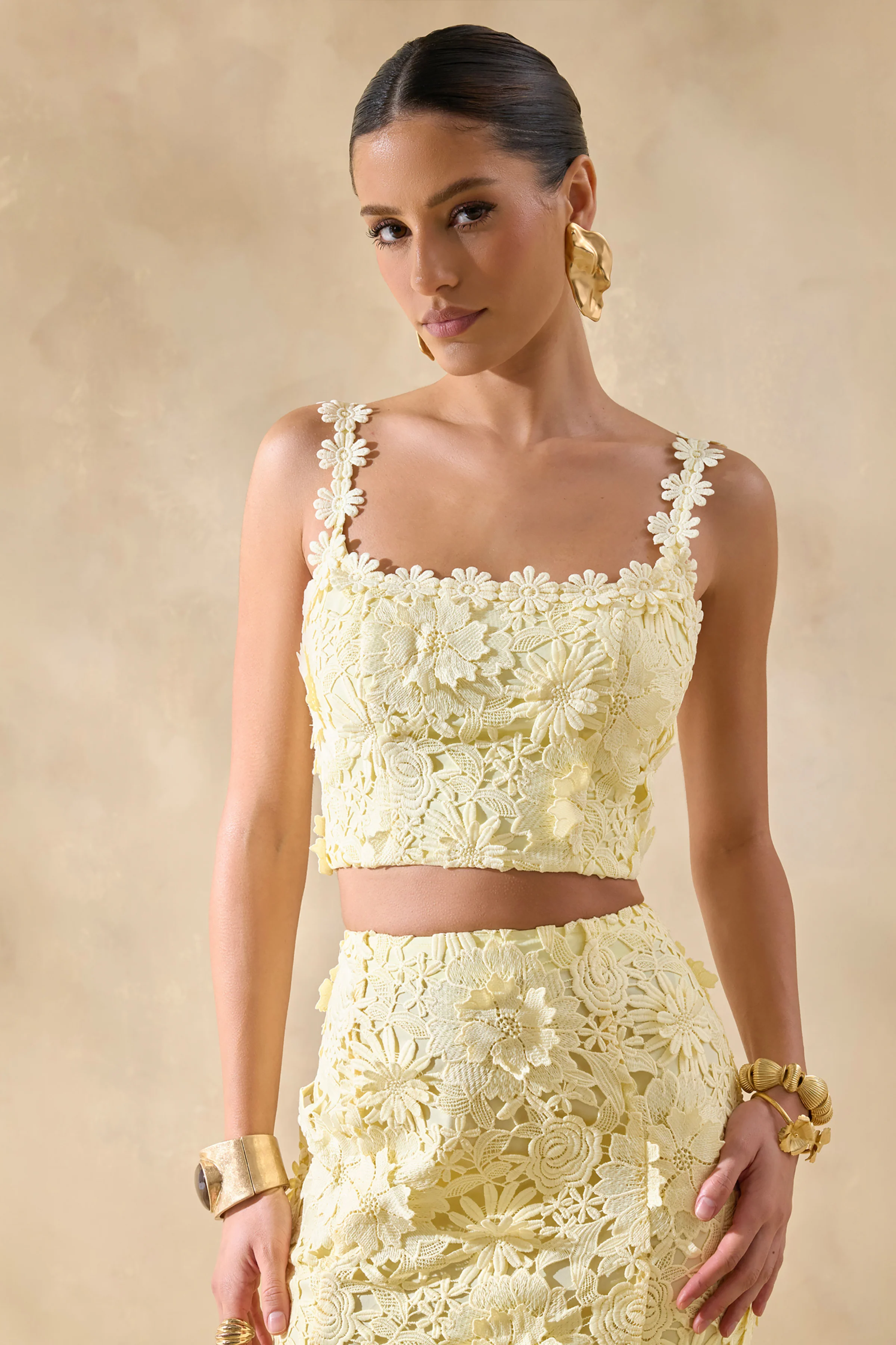 Blythe | Crop top citron en dentelle à encolure carrée - Image 5