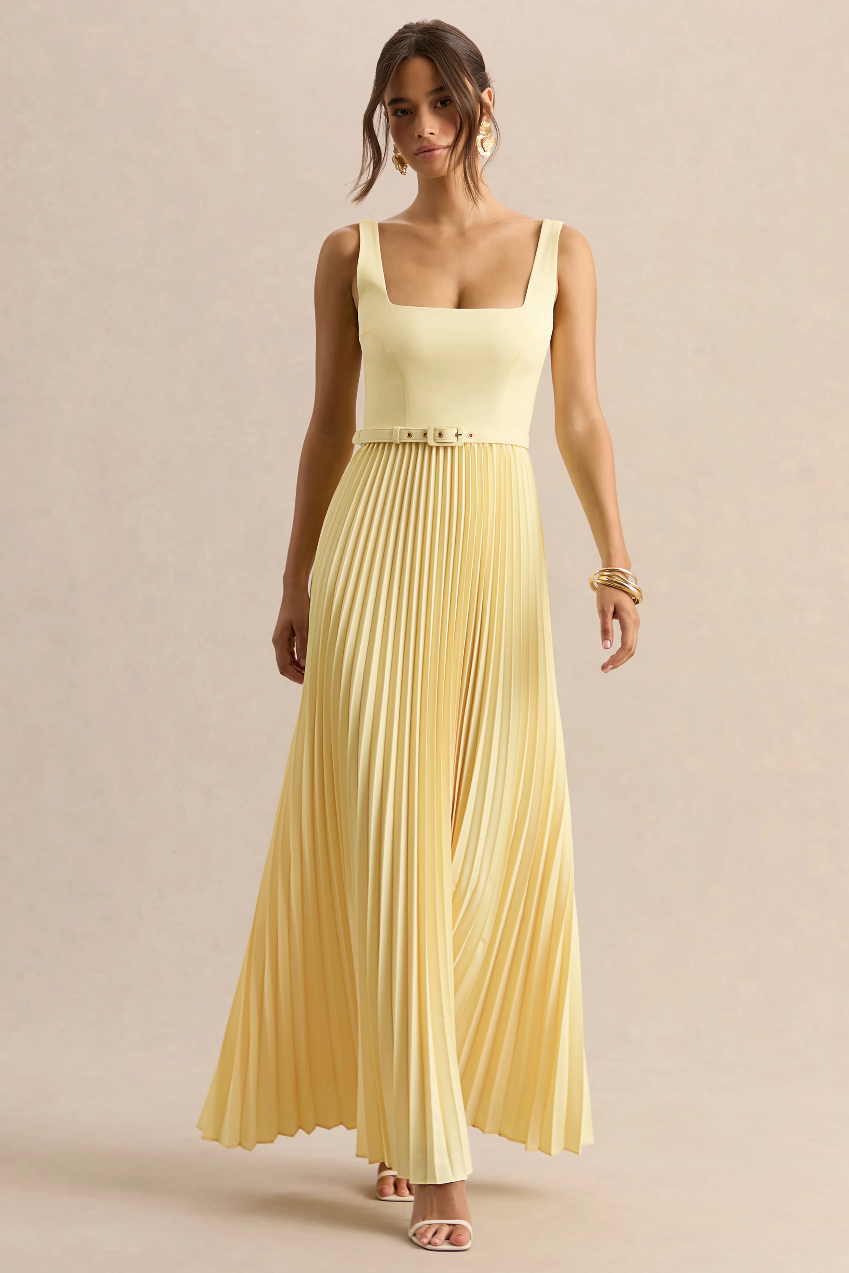 Danika | Robe longue citron à encolure carrée avec ceinture et jupe plissée