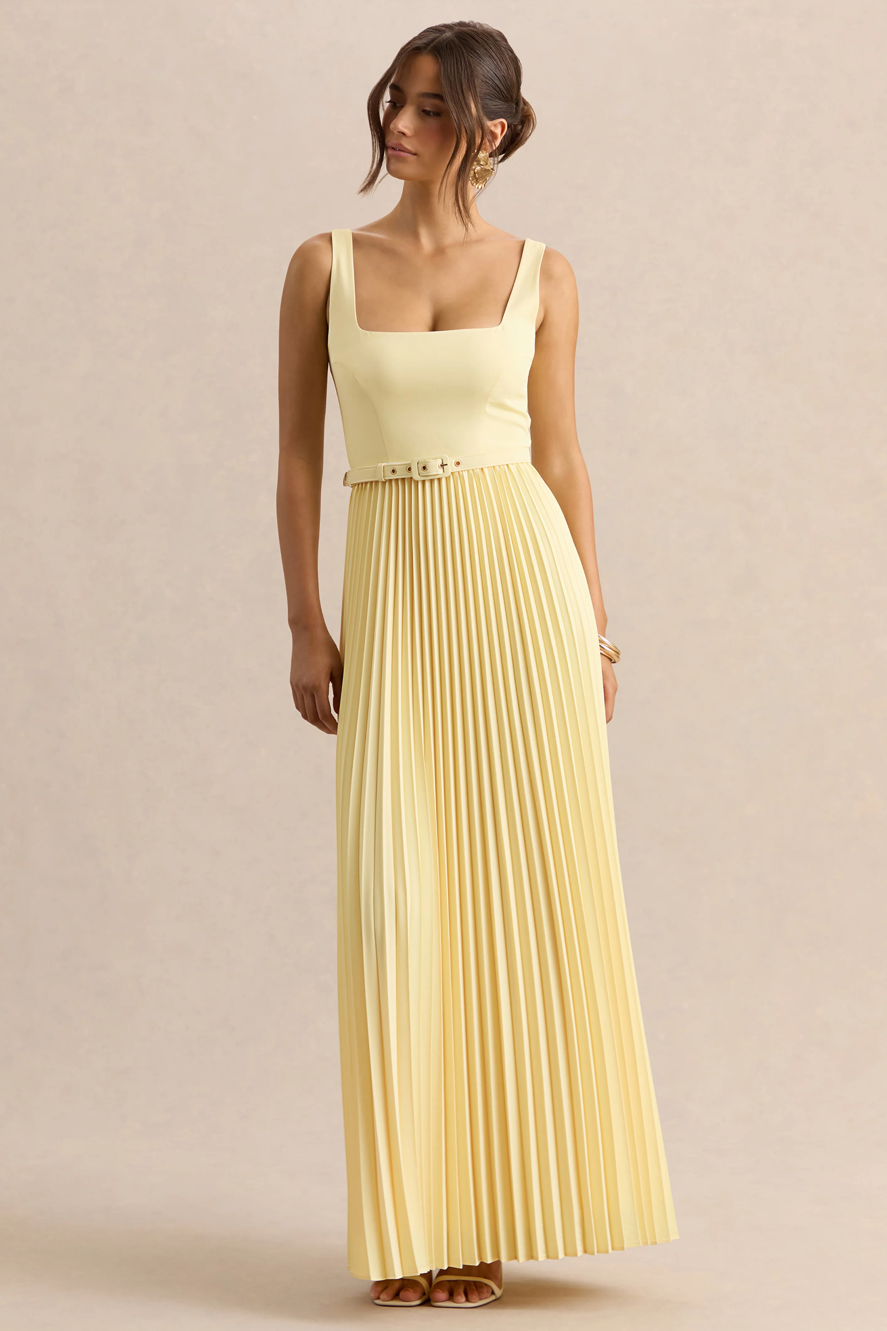 Danika | Robe longue citron à encolure carrée avec ceinture et jupe plissée - Image 5
