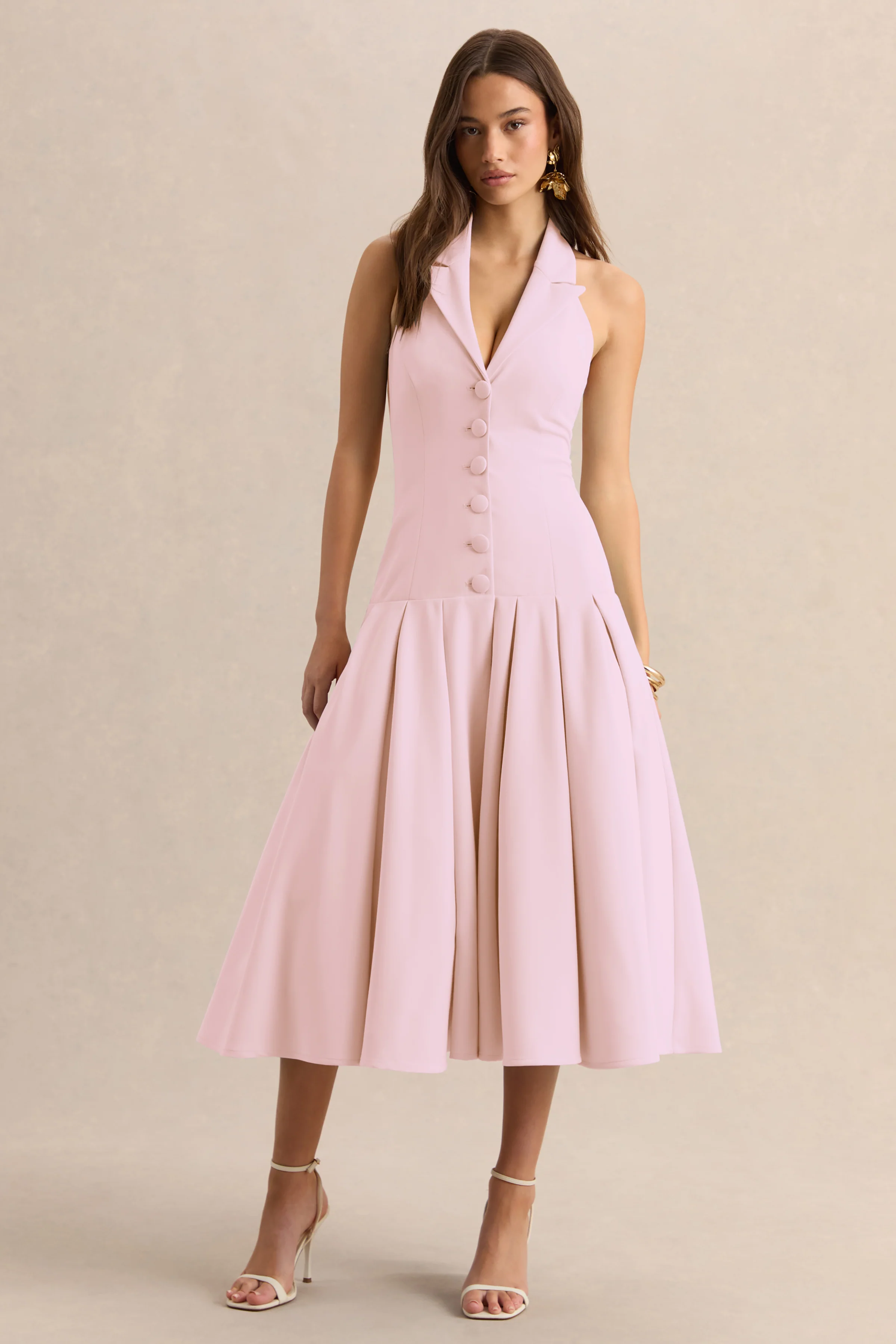 Elise | Robe mi-longue rose clair à décolleté plongeant avec taille basse