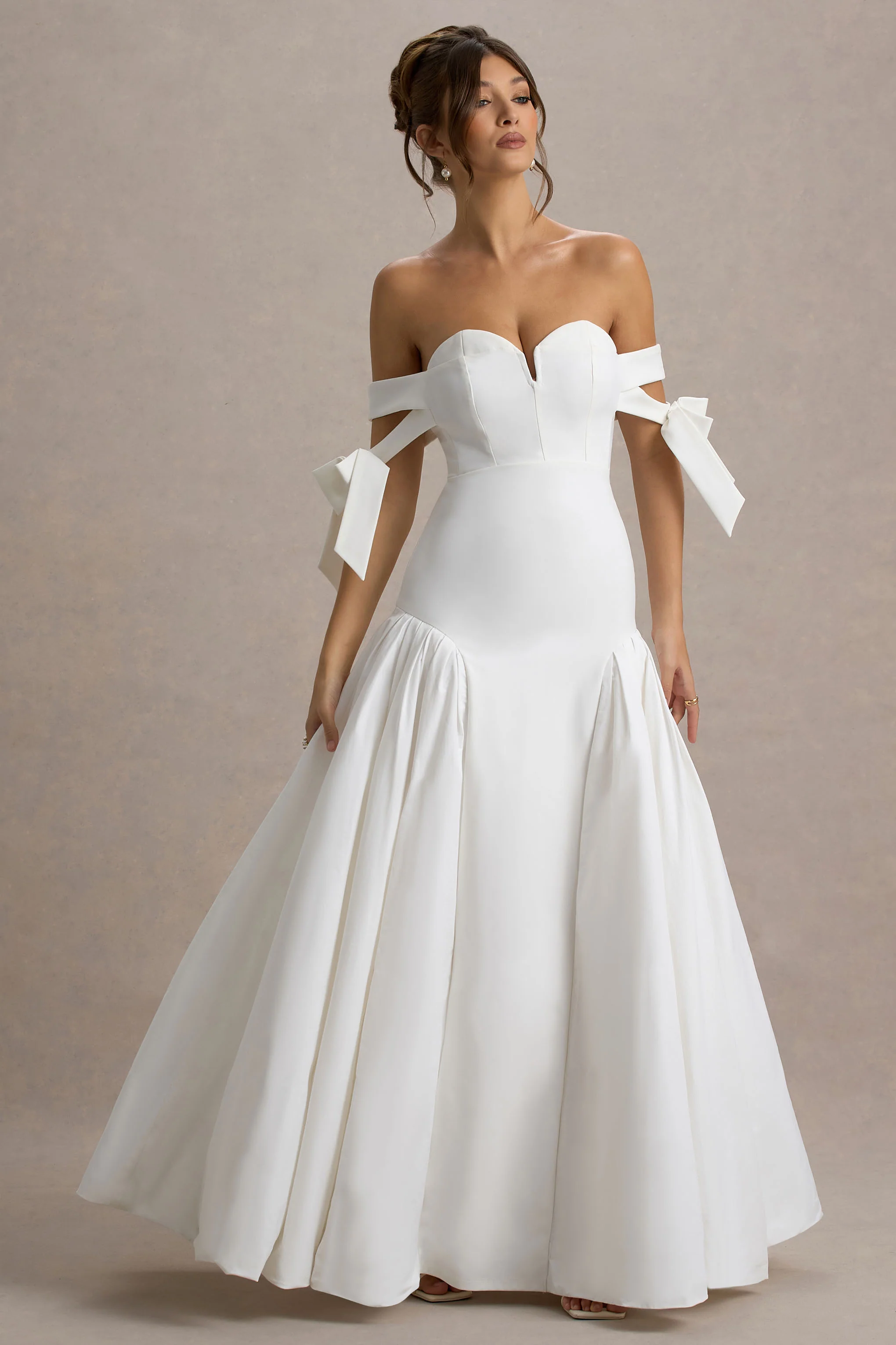 Ethel | Robe Longue Bardot Blanche et Crème avec Jupe Volumineuse - Image 6
