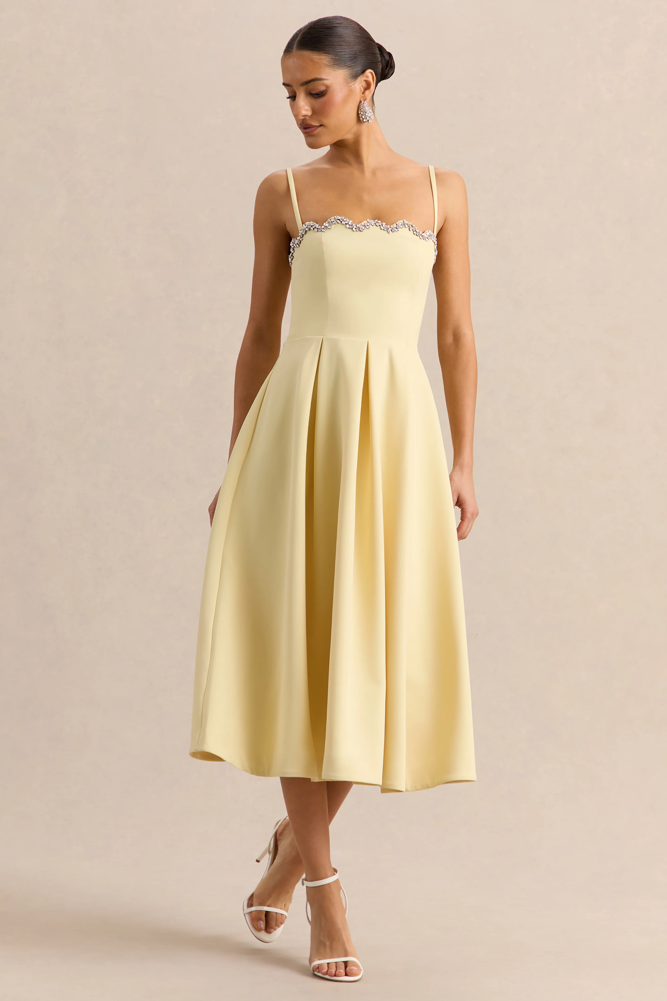 Evoria | Robe mi-longue citron à encolure carrée festonnée - Image 4