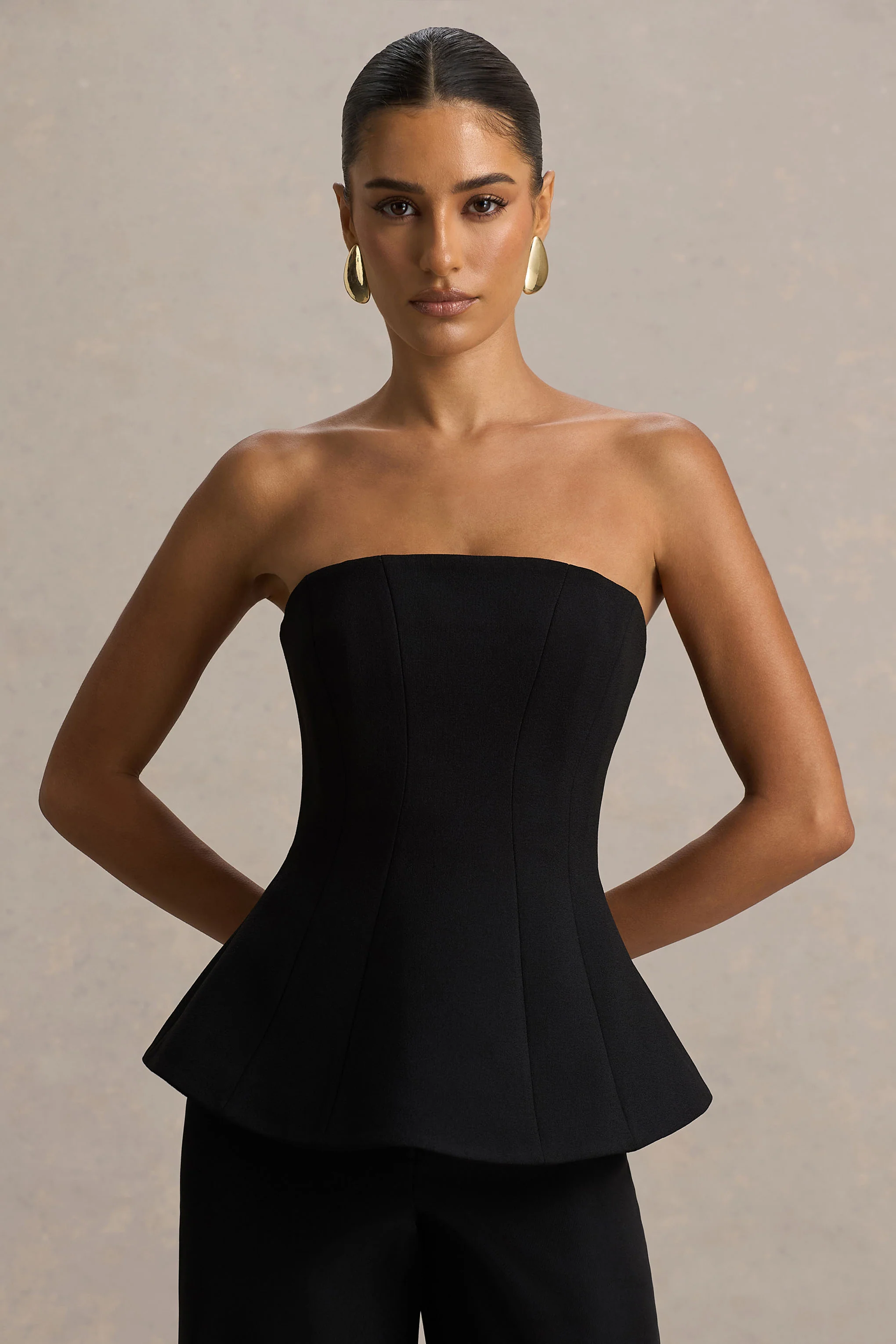 Gifted | Top noir à décolleté bandeau façon corset - Image 5