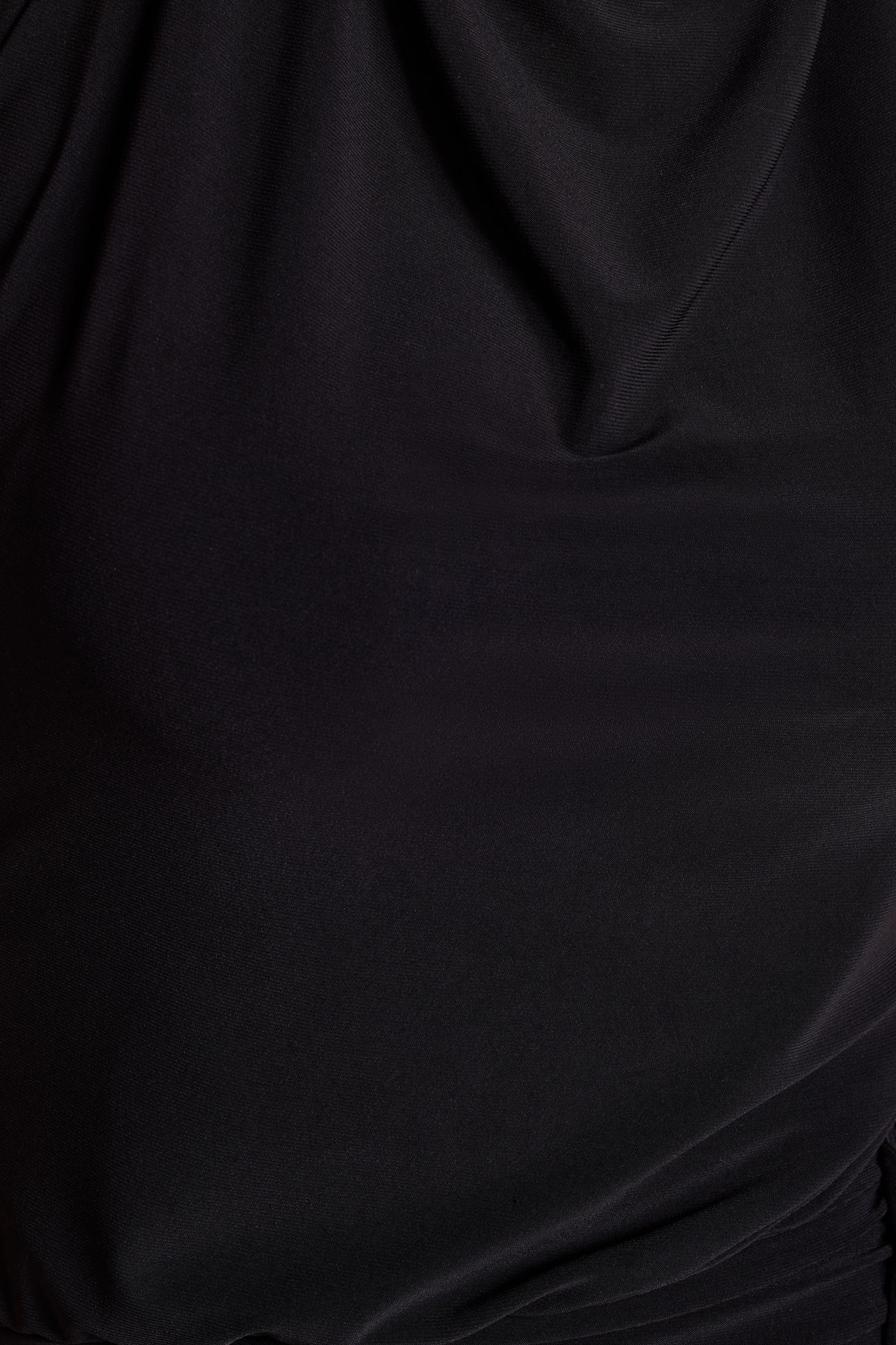 Hayden | Robe longue noire à col montant drapé avec fente - Image 7