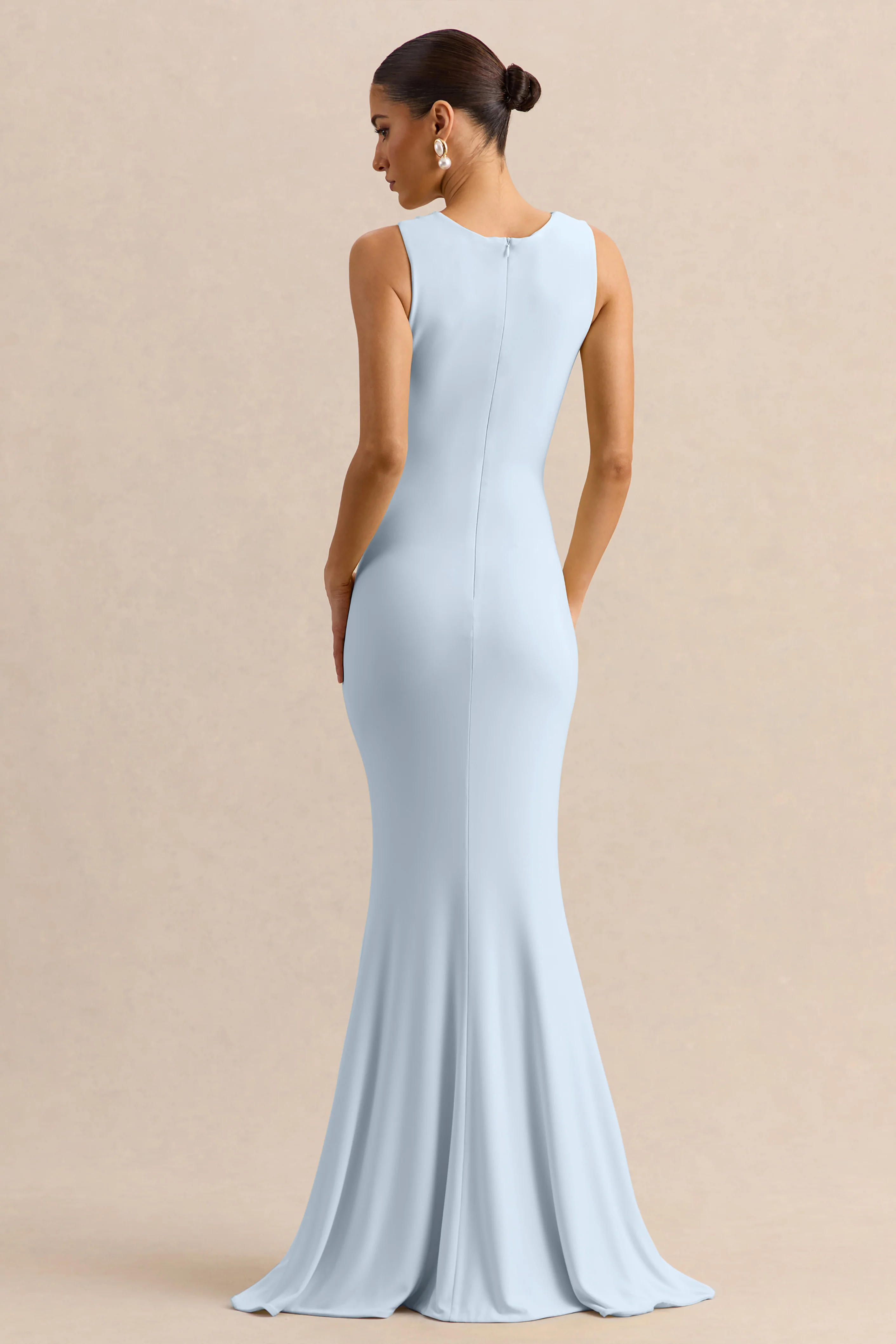Holly | Robe longue bleu poudré à décolleté plongeant avec détail torsadé - Image 2