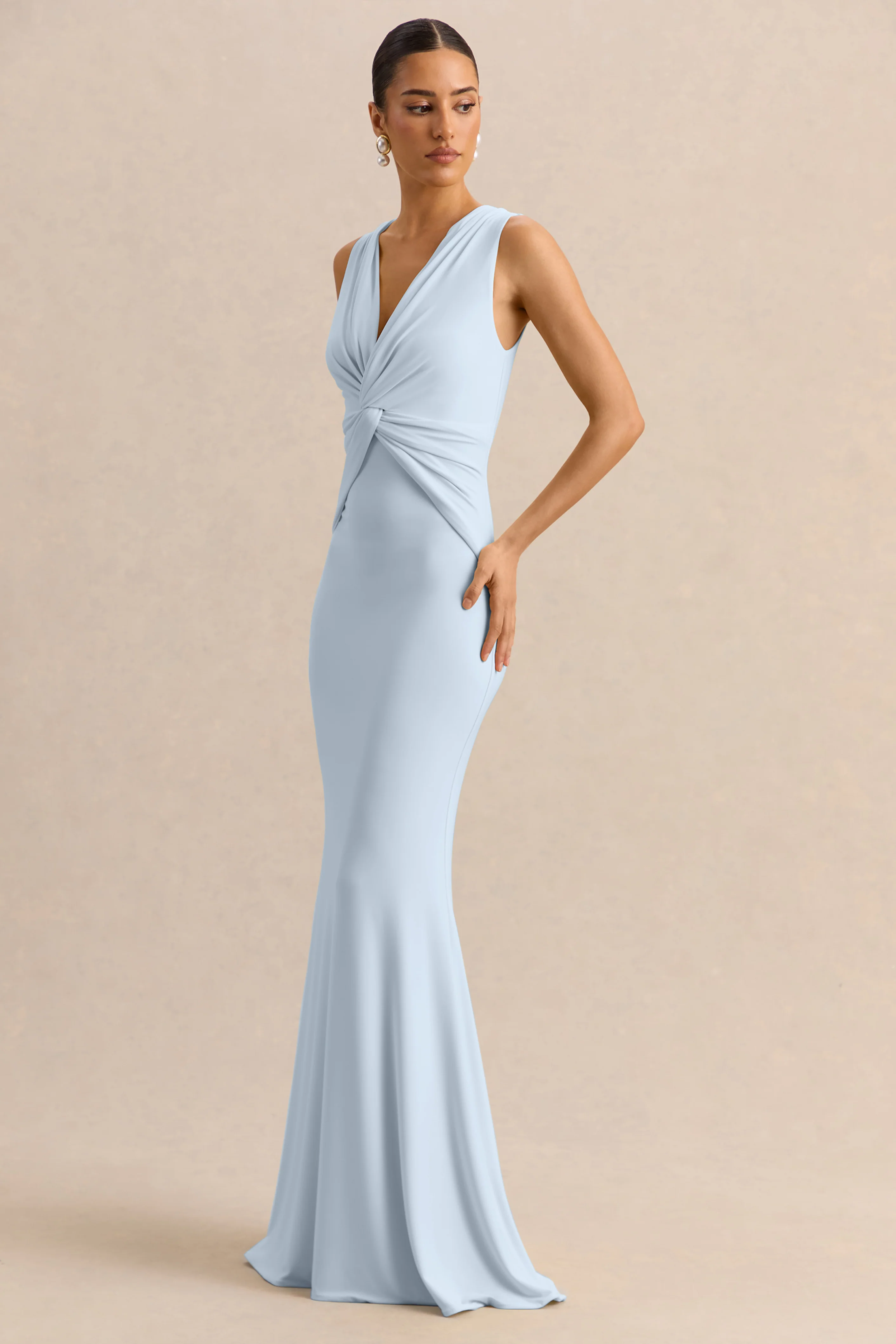 Holly | Robe longue bleu poudré à décolleté plongeant avec détail torsadé - Image 4