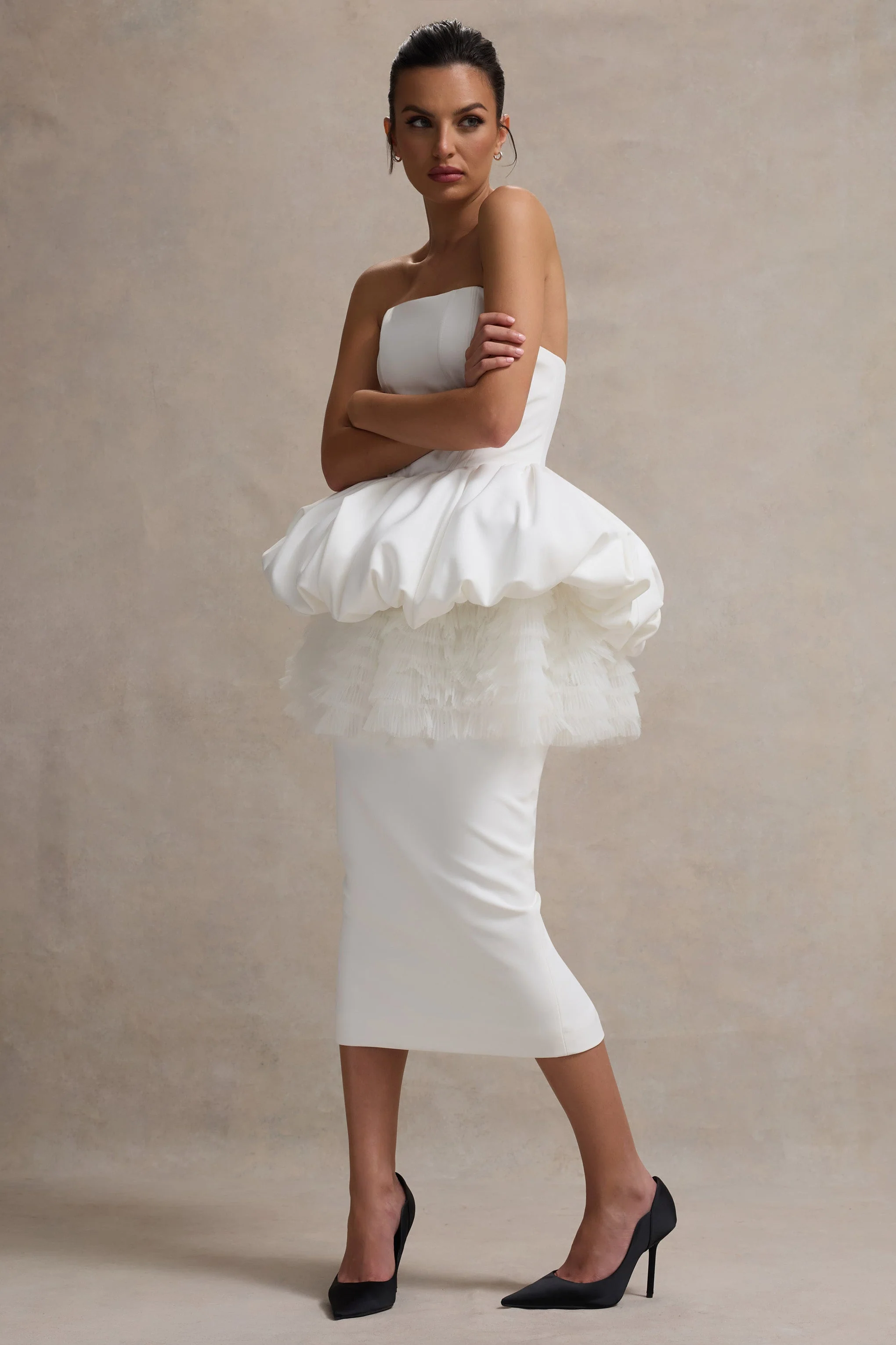 Jones | Robe Midi Blanche Sans Bretelles avec Taille Peplum en Tulle - Image 13
