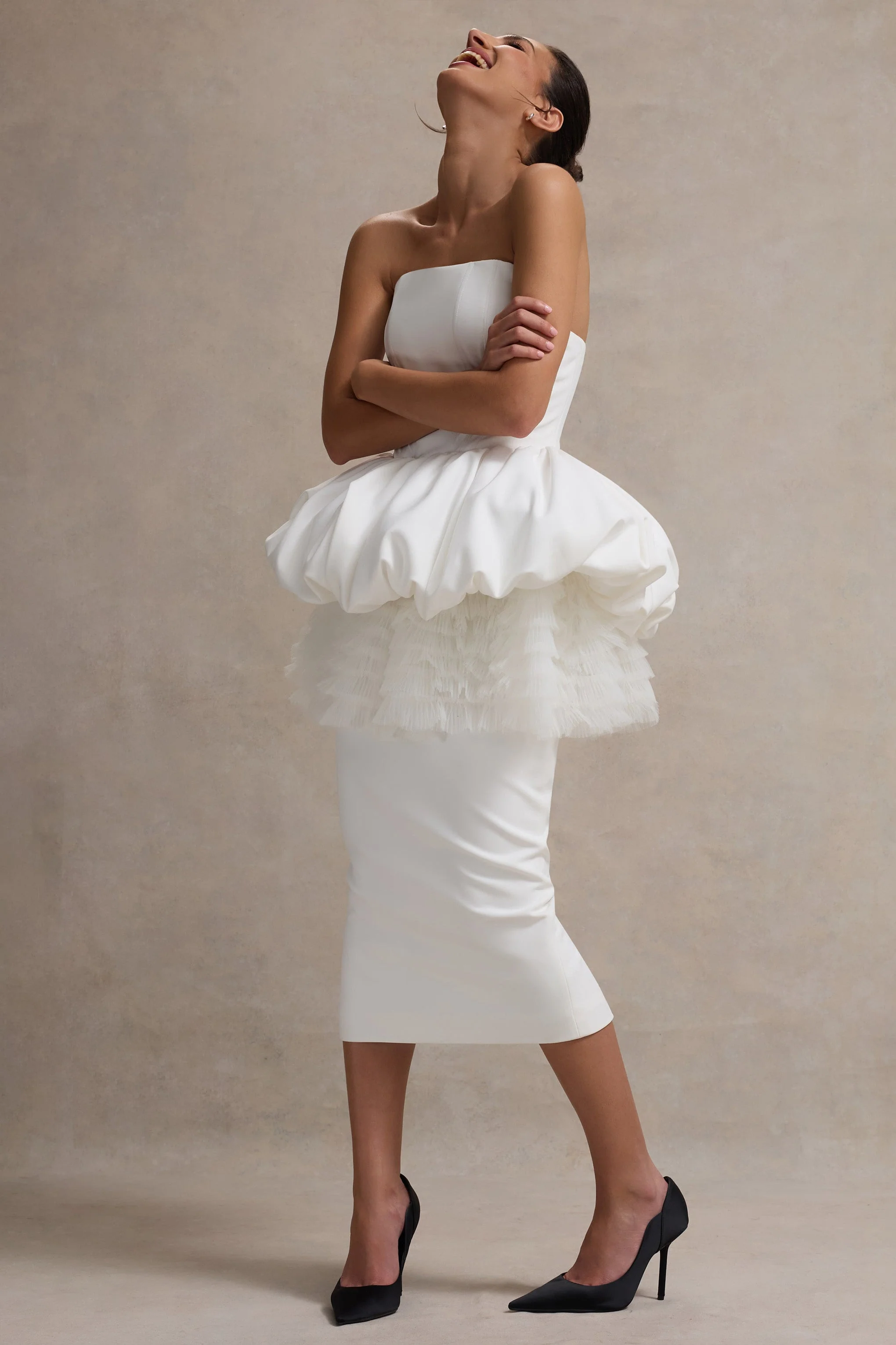 Jones | Robe Midi Blanche Sans Bretelles avec Taille Peplum en Tulle - Image 6