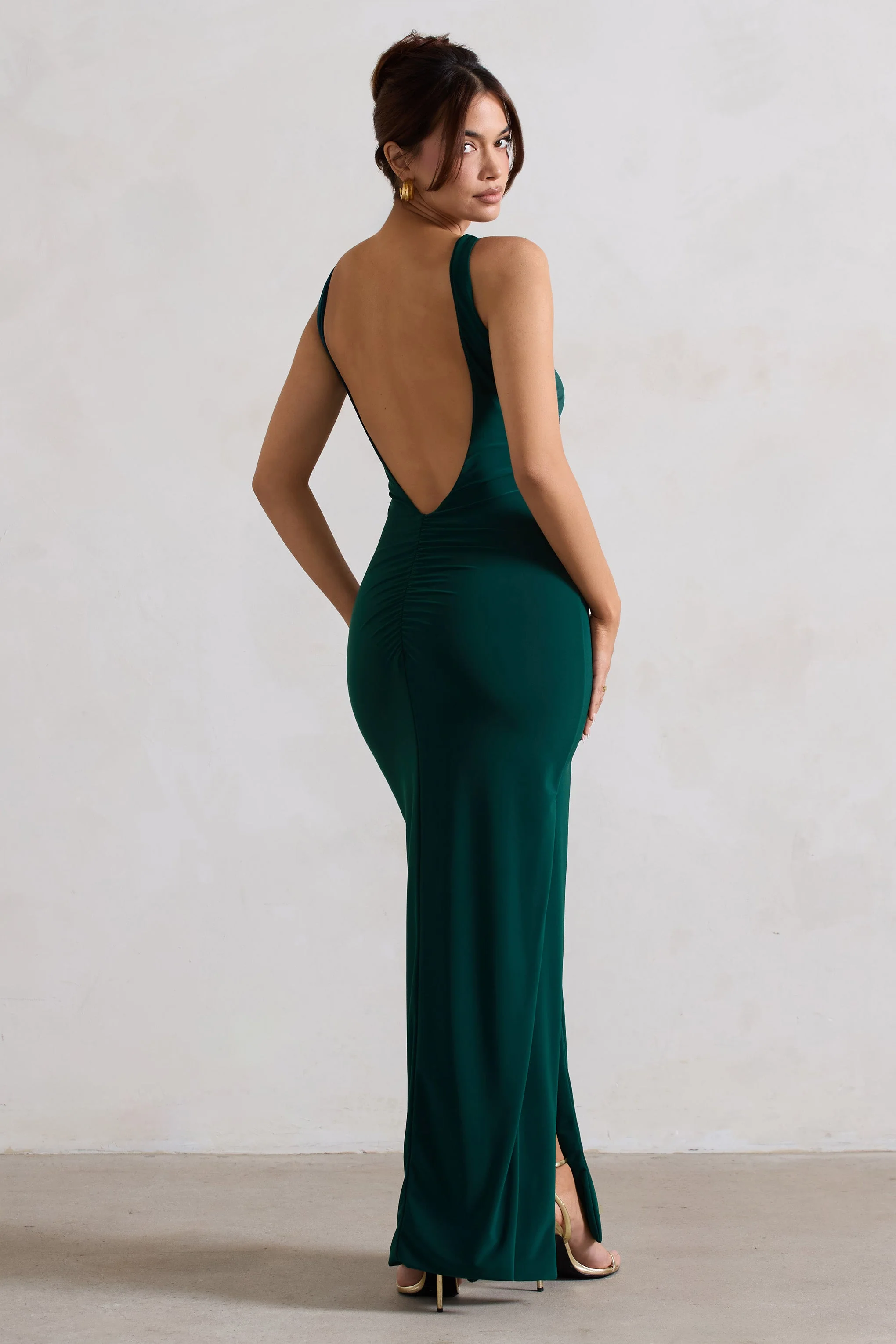 Kate | Robe longue vert bouteille à encolure carrée avec dos plongeant et fente sur les côtés - Image 2