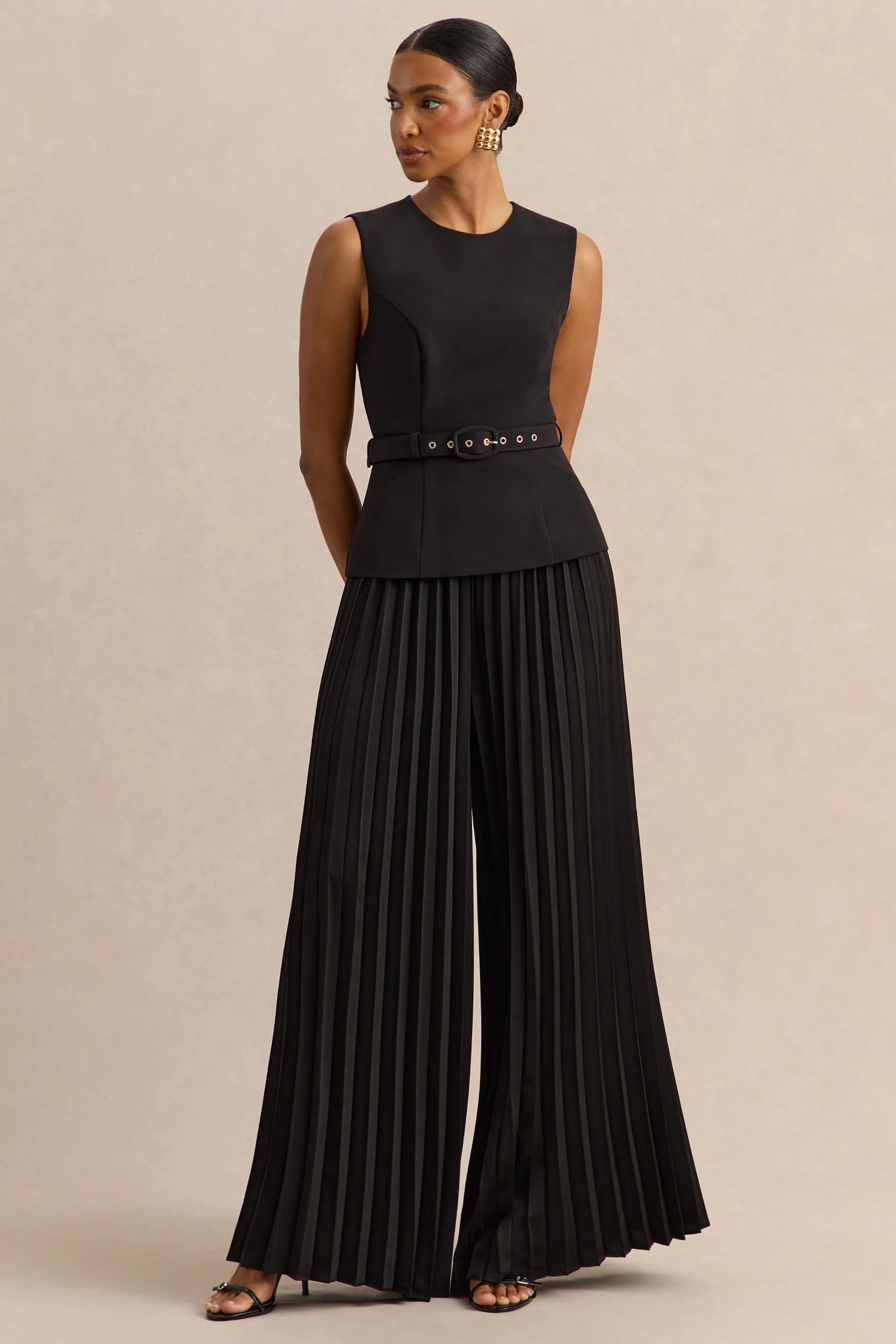 Lerenza | Pantalon noir en satin à jambes larges avec plis - Image 5