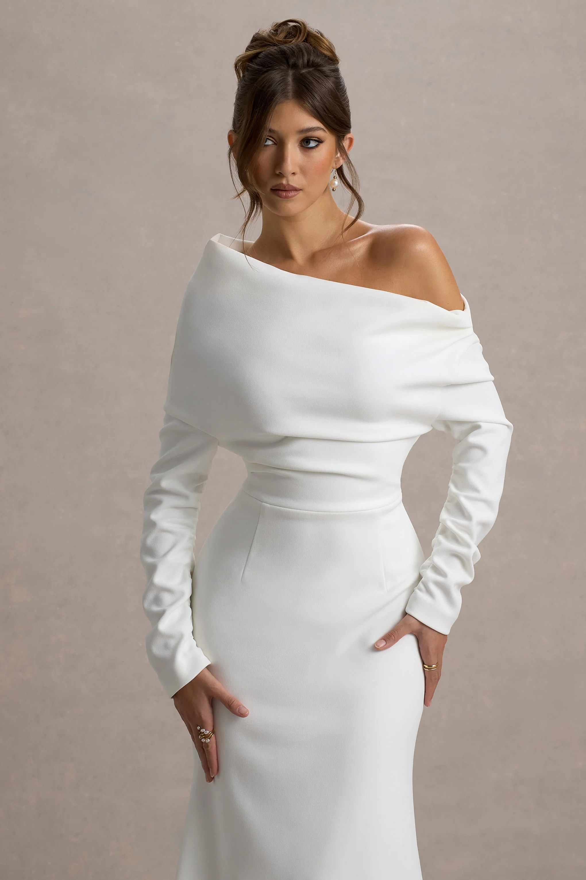Lou | Robe longue blanche asymétrique à une épaule - Image 3
