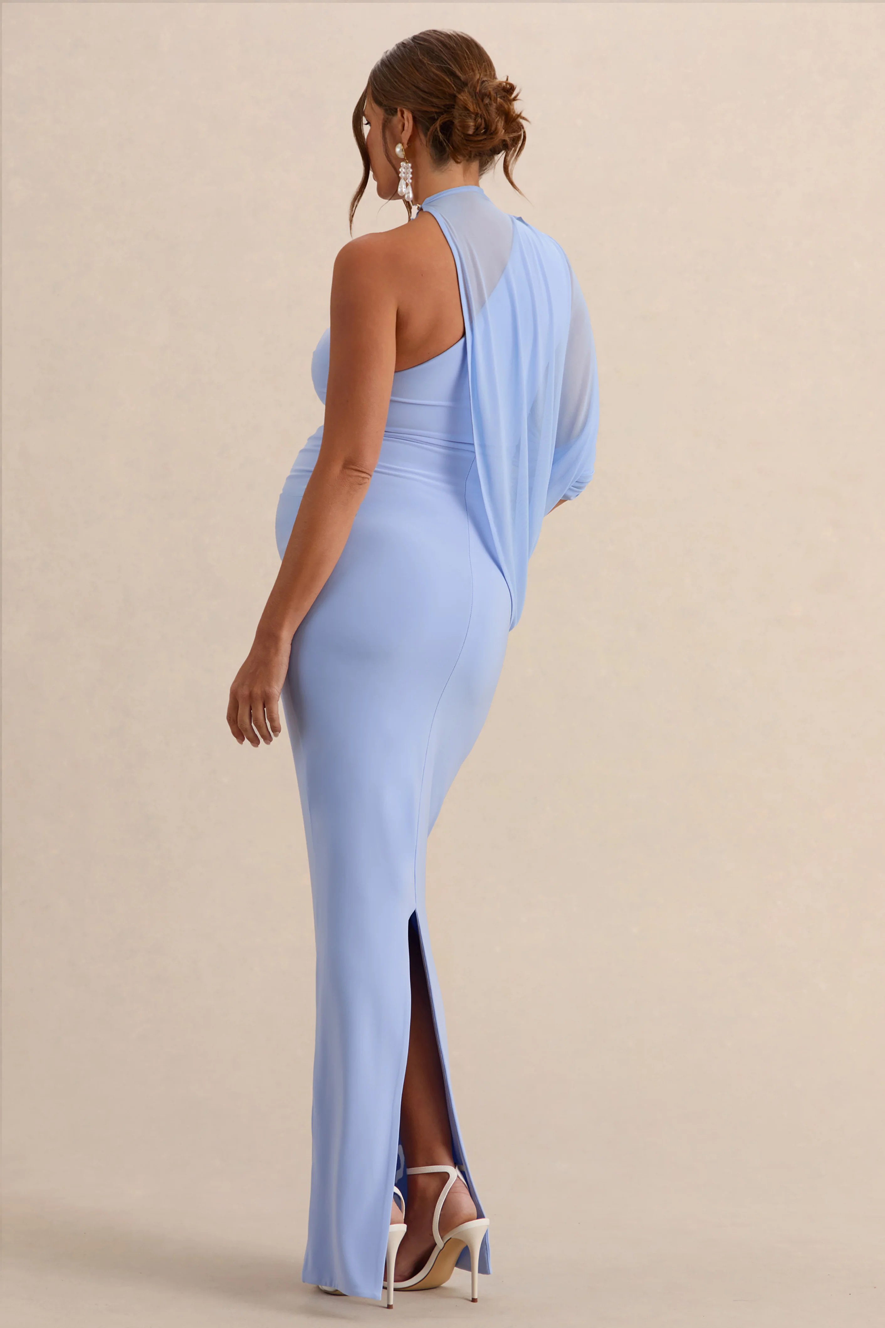 Merella | Robe longue de maternité bleu clair à encolure haute avec manche cape - Image 2