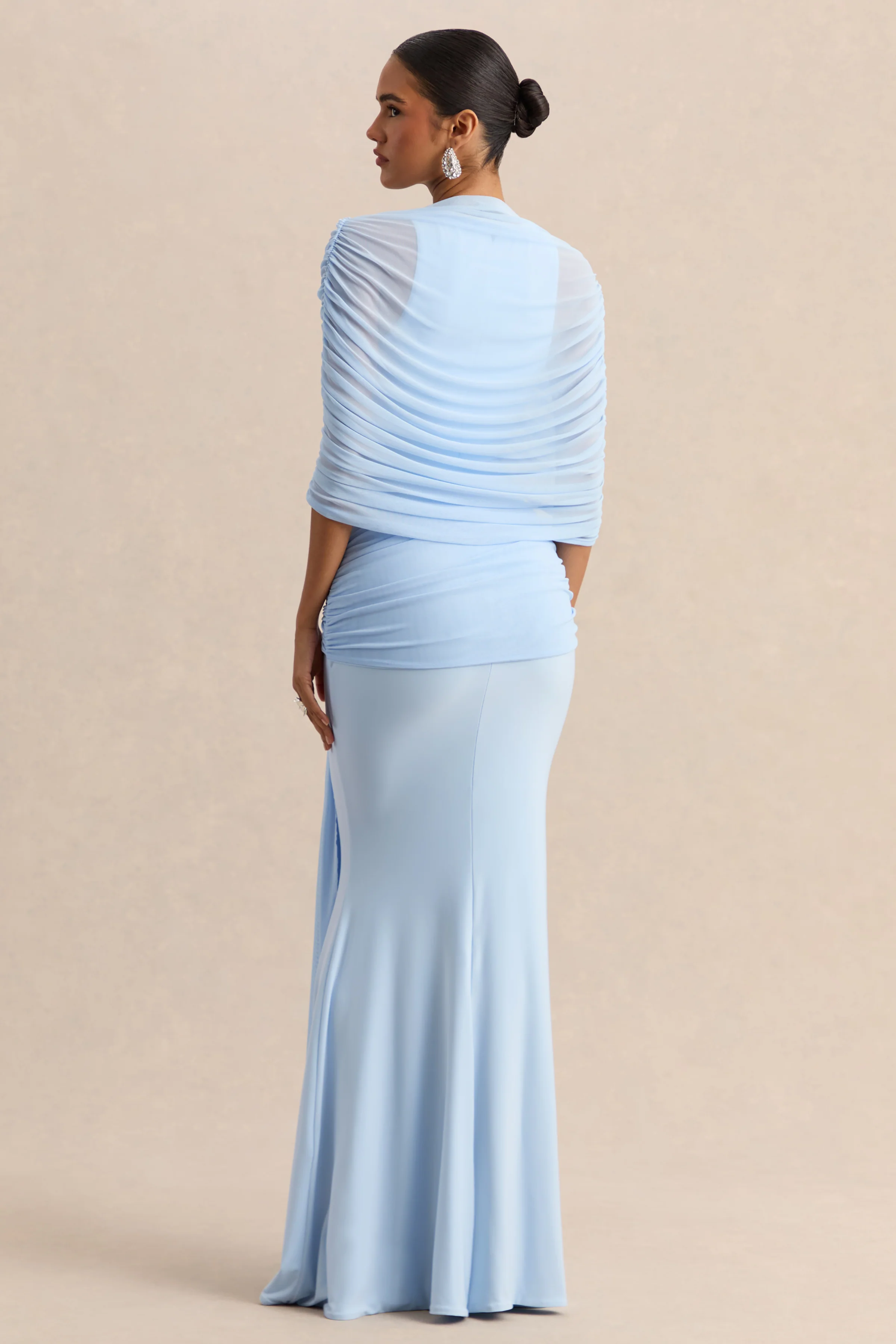 Mirene | Robe longue bleu poudré à encolure ronde avec détails froncés et ceinture fluide - Image 4