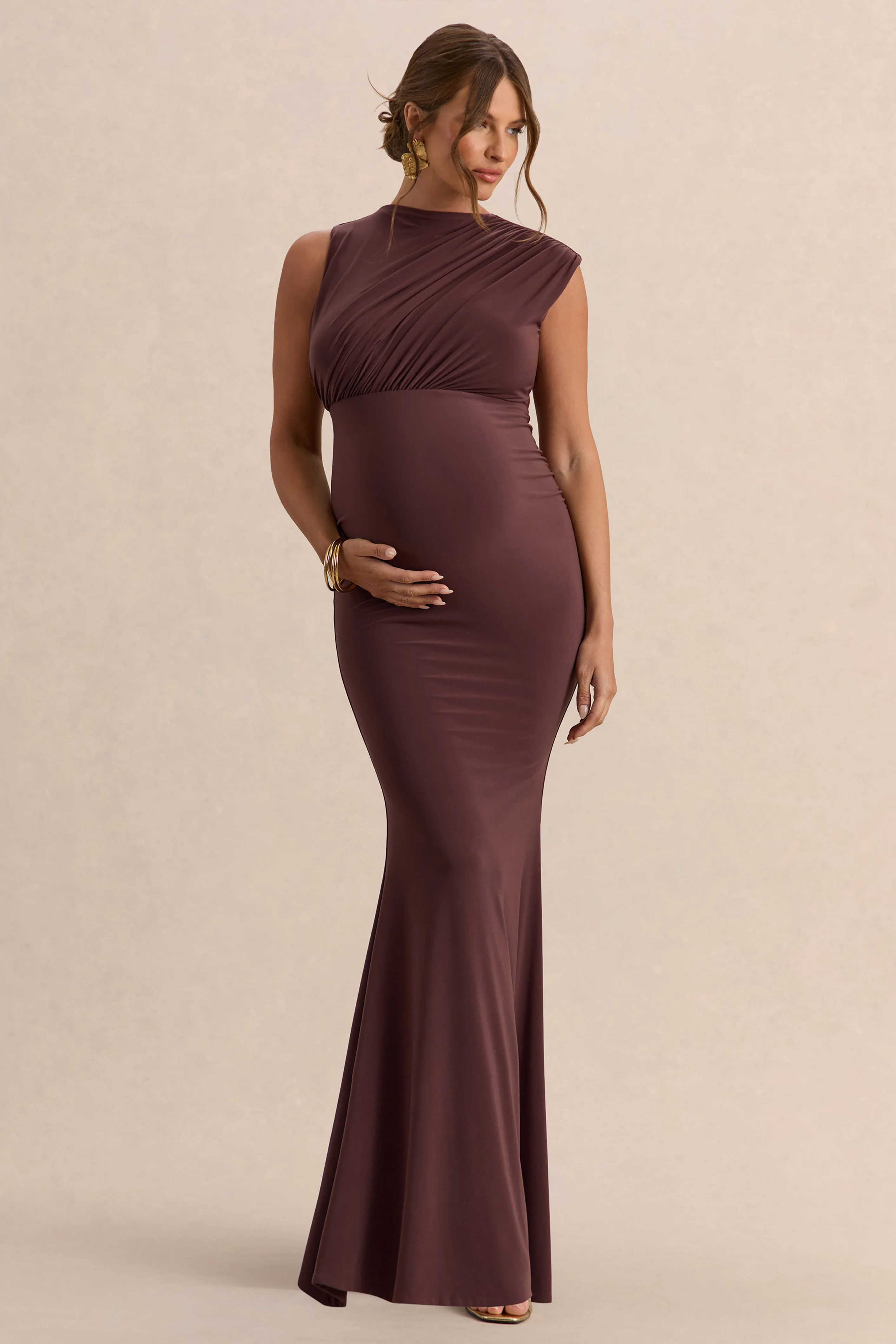 Osanna | Robe longue de maternité marron foncé à encolure large avec détails froncés