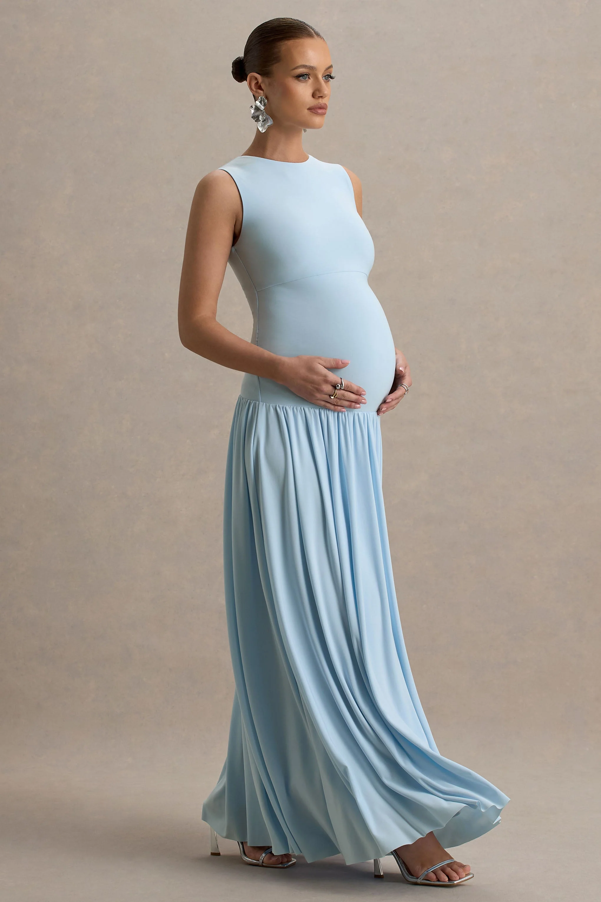 Outline | Robe Longue De Maternité Bleu Poudré à Col Haut avec Jupe Drapée - Image 4