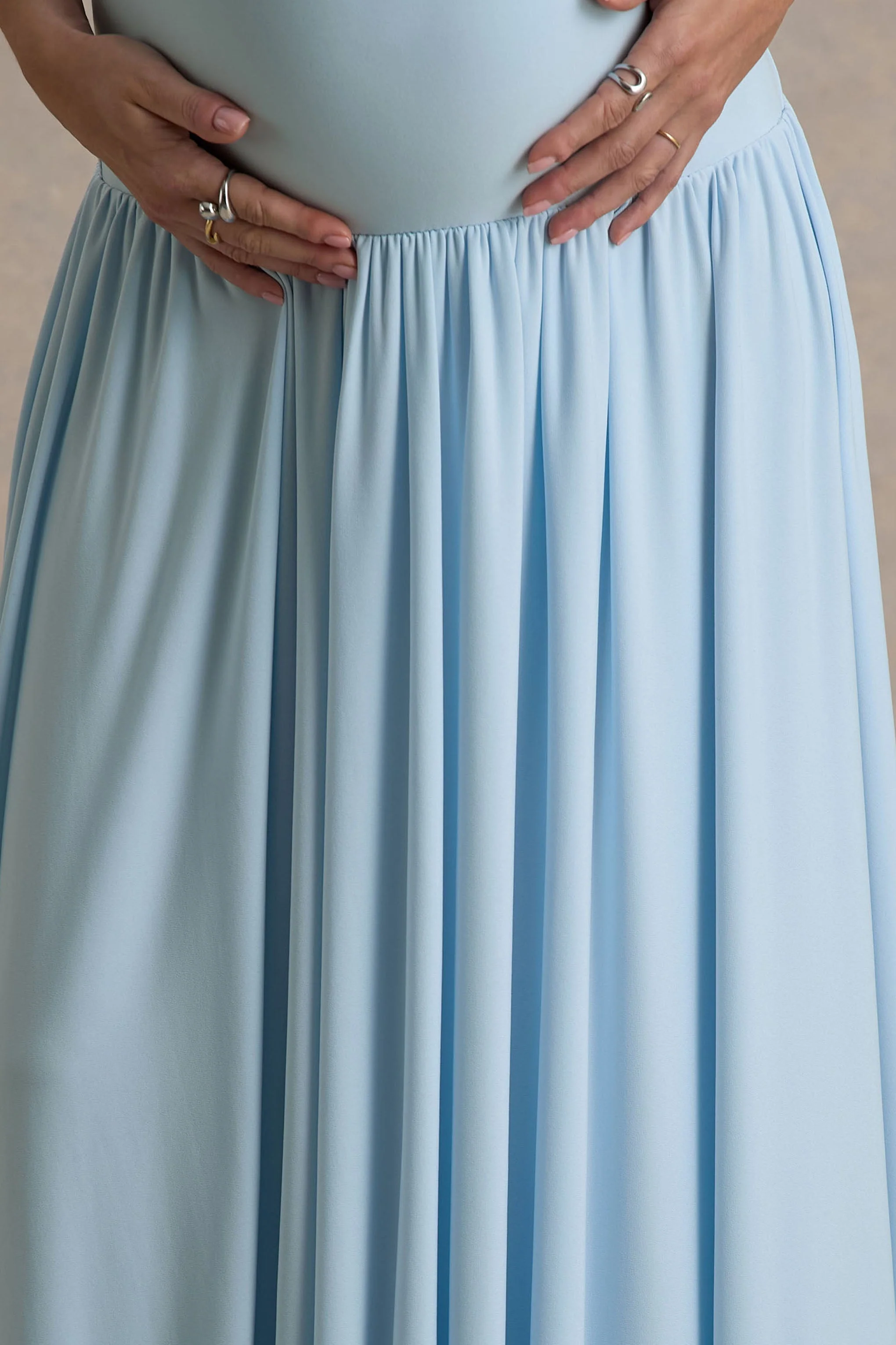 Outline | Robe Longue De Maternité Bleu Poudré à Col Haut avec Jupe Drapée - Image 6