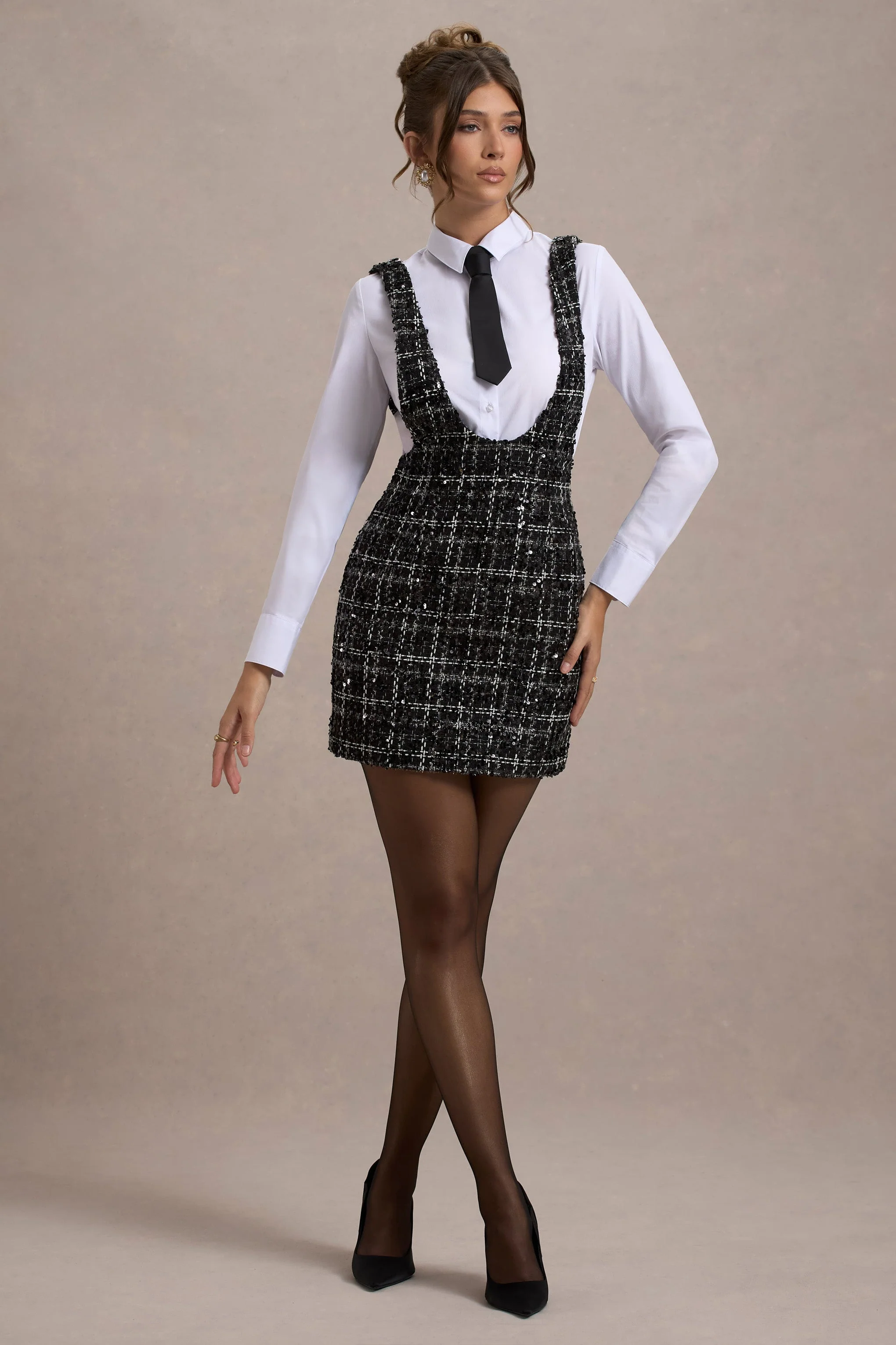 Oxford | Mini-robe salopette noire sans manches - Image 3