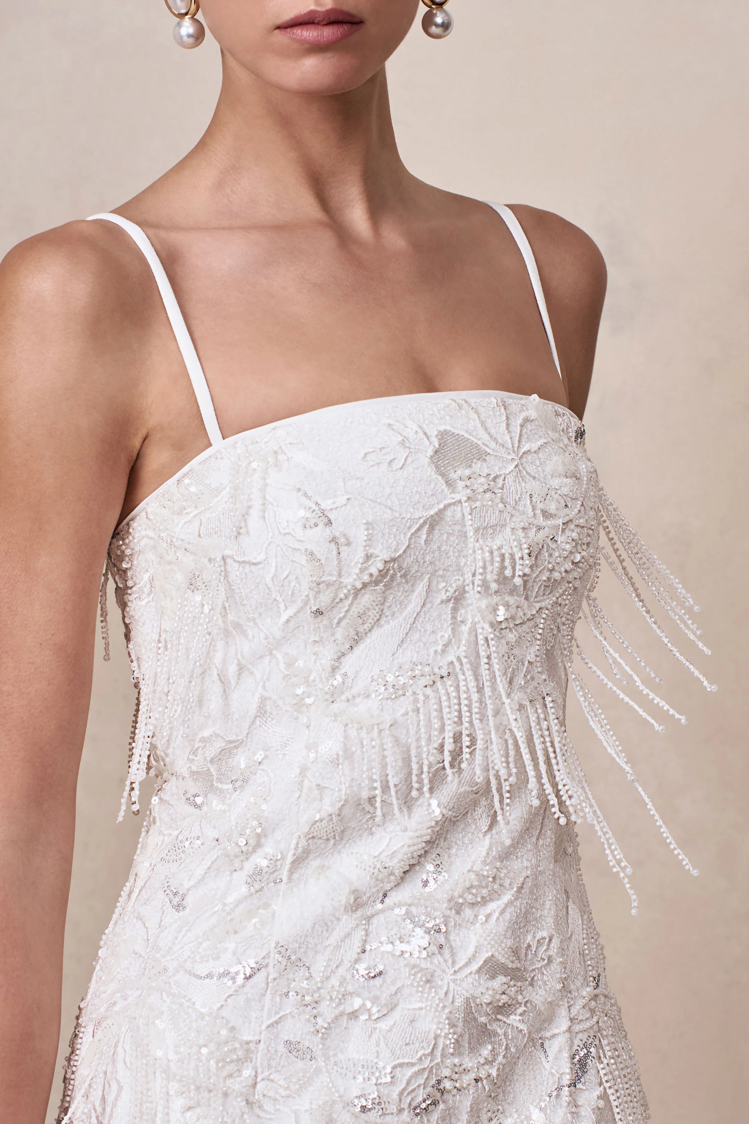 Paulina | Mini-robe bandeau blanche ornée - Image 7