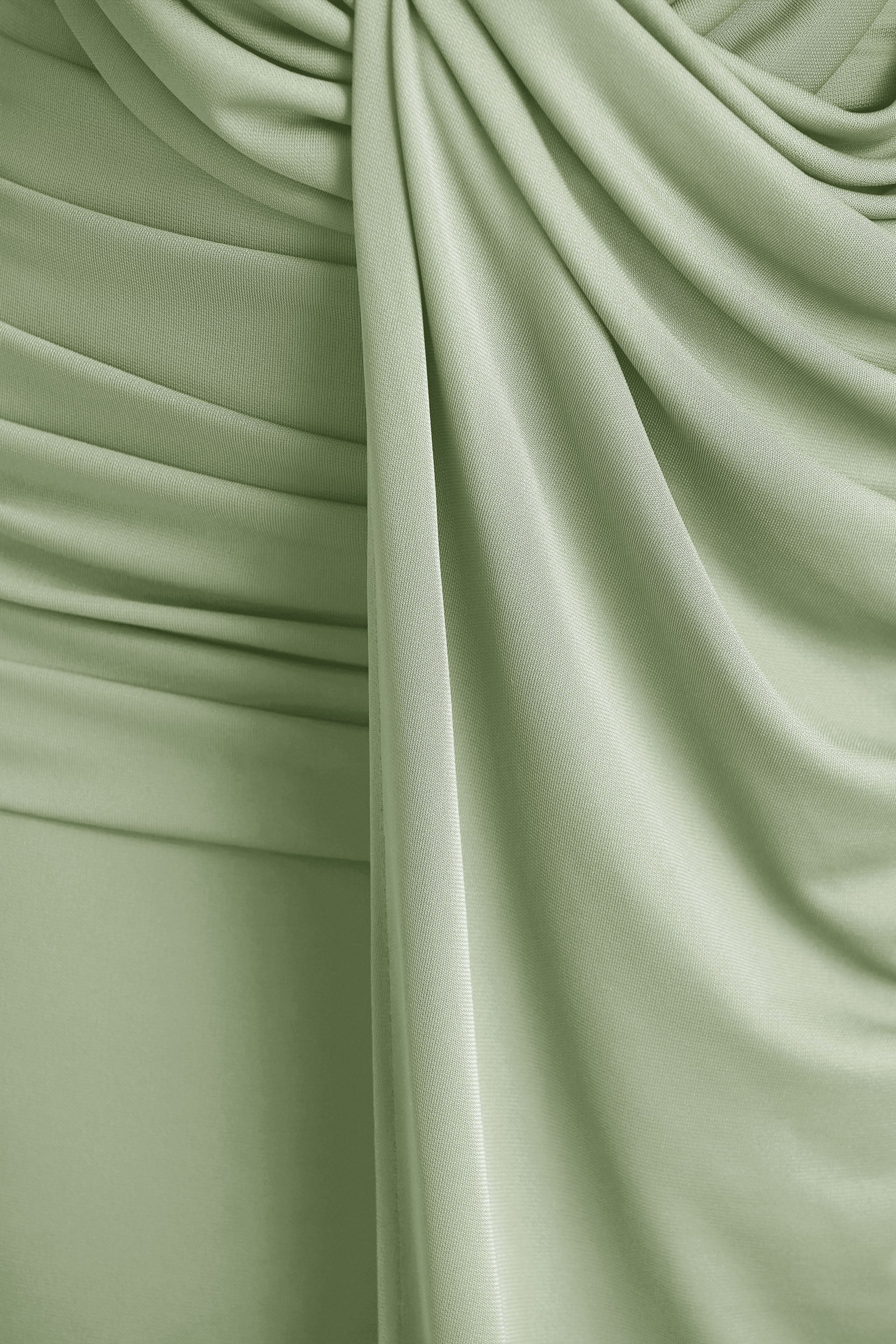Serafina | Robe longue vert clair décolleté ultra-plongeant drapé frontal et fronces délicates - Image 6